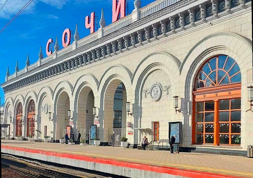 В Сочи запустят дополнительные электрички до Имеретинского курорта