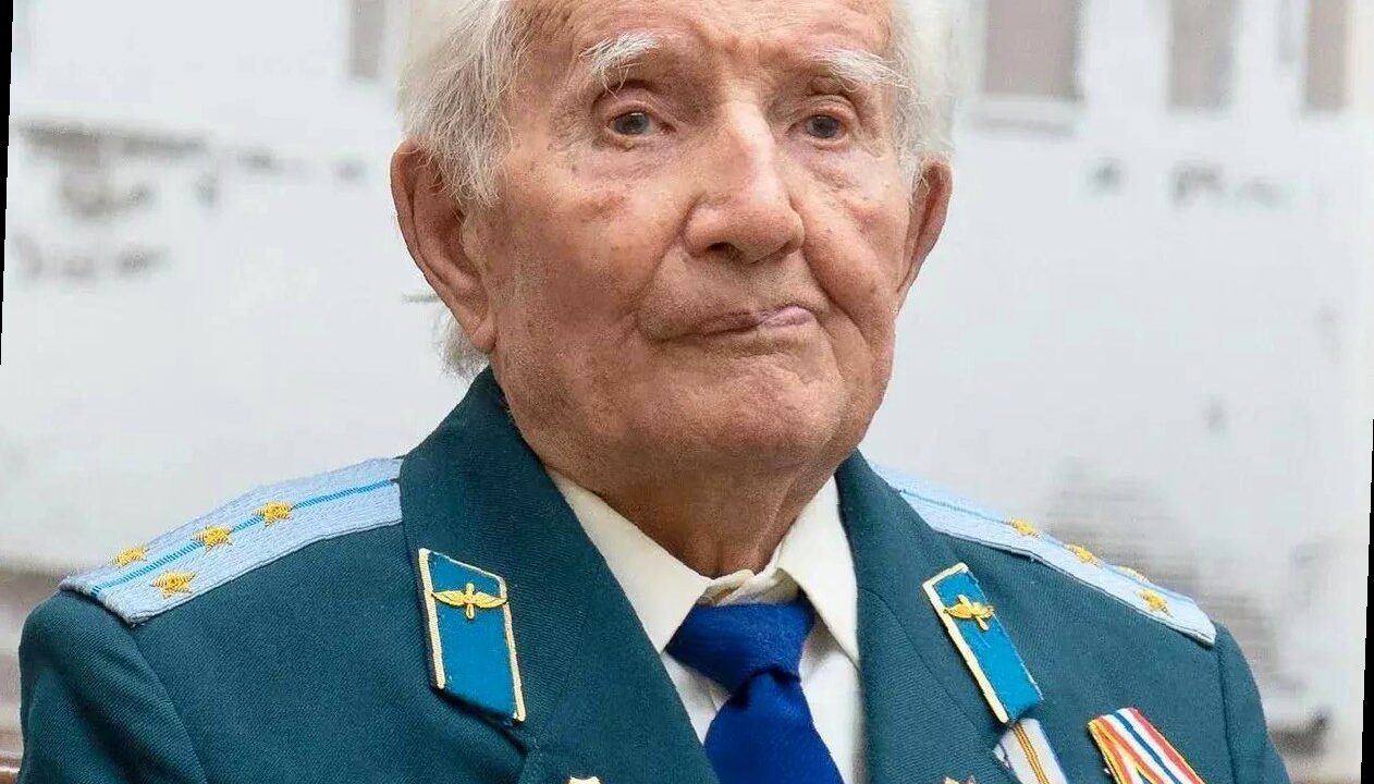 Сегодня свой 100-летний юбилей отмечает почётный житель Сочи и ветеран
